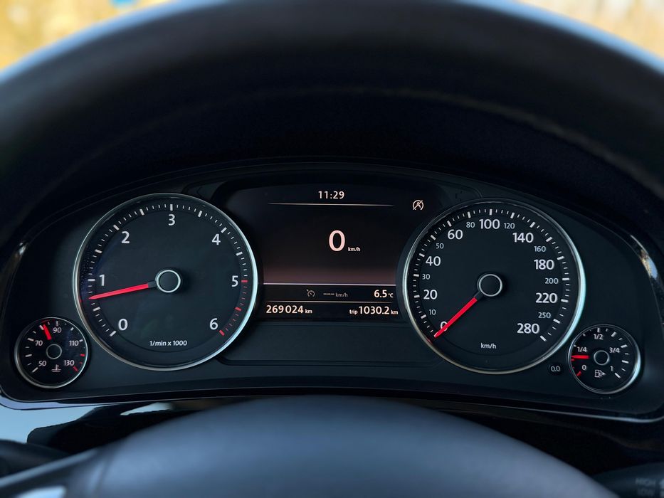 Vw Touareg V6 2014- distributie schimbata, stare exceptionala!