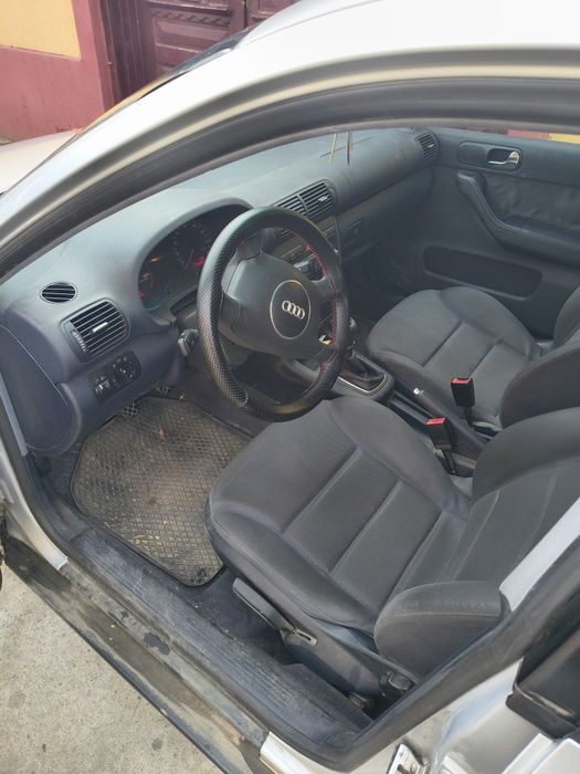 Audi A3 1.6 Benzina AVU