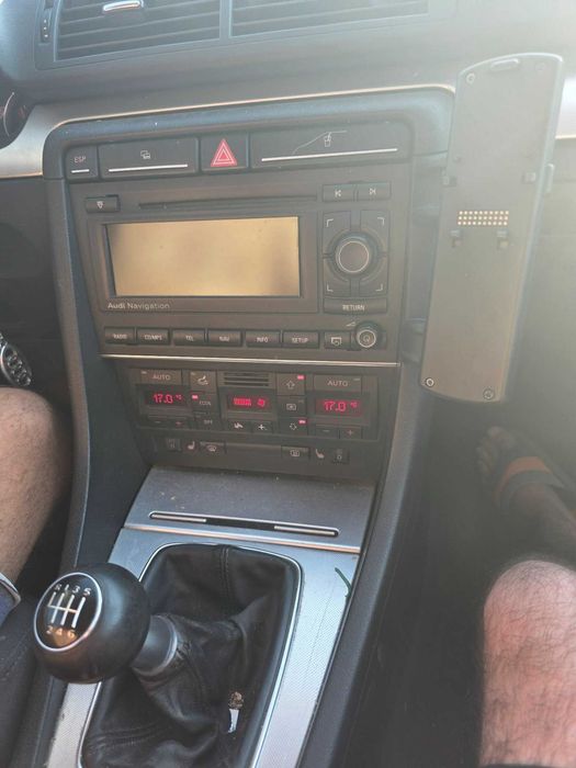 Automobile auto