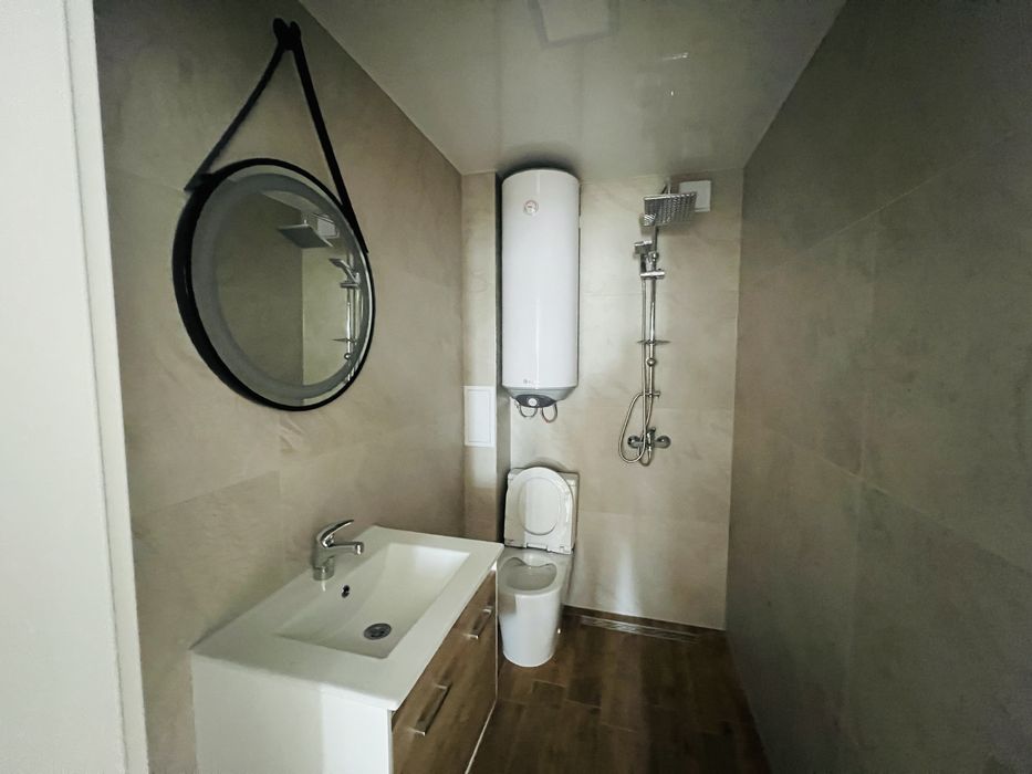 Продава се Двустаен апартамент в Добрич, Център - 60 кв.м за 1449 €/кв.м - Снимка #4