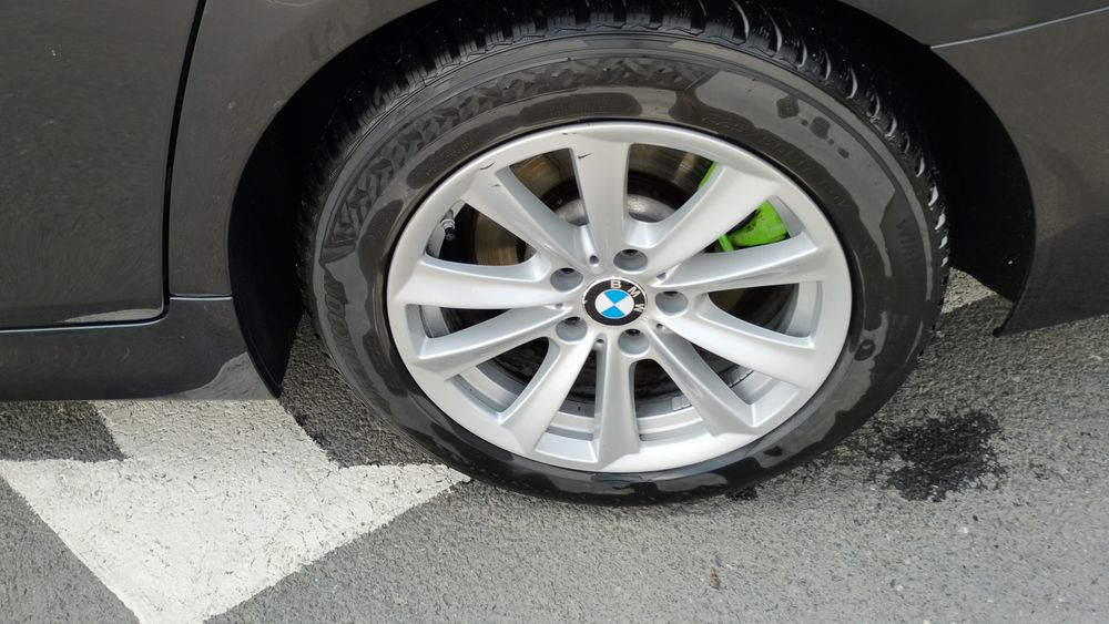 BMW 5 Series 2012 — imagine 5