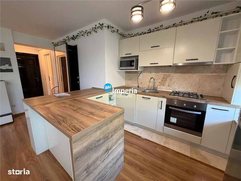 Inchiriez apartament 2 camere, open space,parcare, Complex Roua Reside