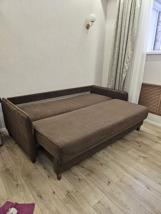 Продам качественный диван