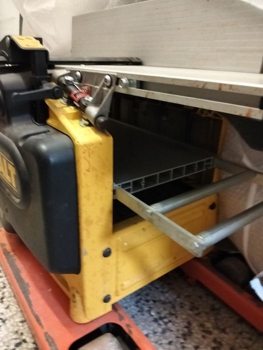 Mașină combinată de tâmplărie