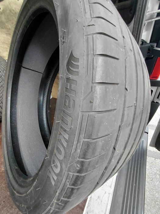 285/35/22"Hankook 2бр.гуми.Дот2023