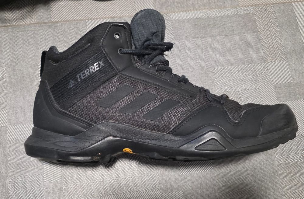 Adidas Terrex - marimea 45, 1/3