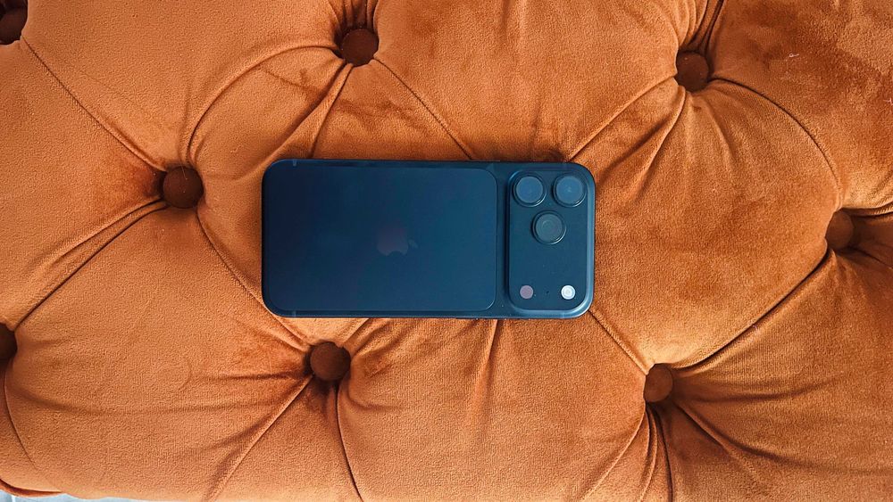 iPhone 18 Pro Max 256GB, în stare impecabilă