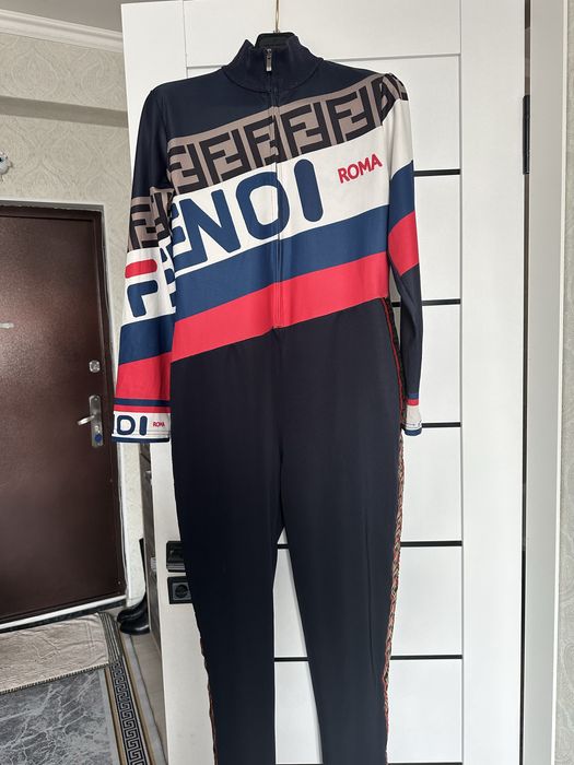 Разгружаю гардероб