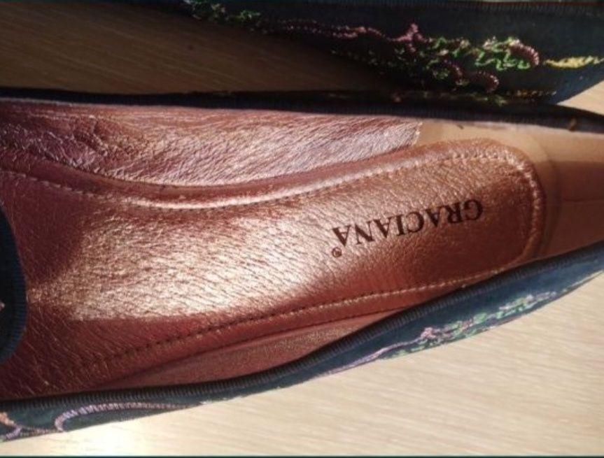 Продам классные за 5000т.