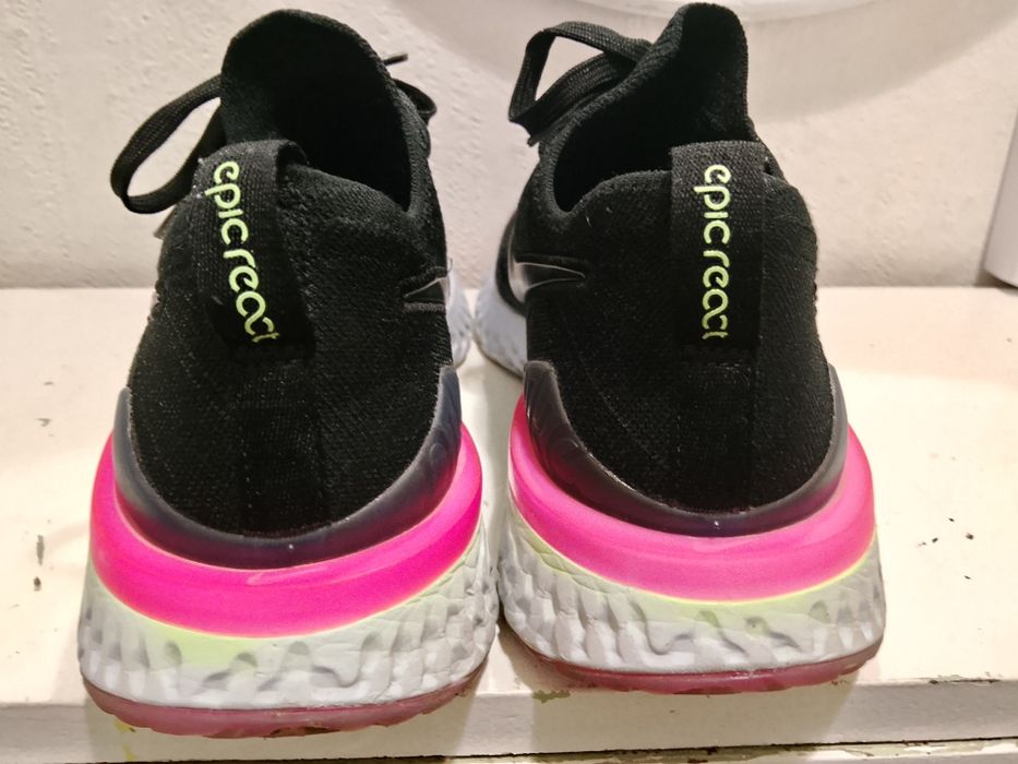 Оригинален Nike Epic React Flyknit 2
(конкретно в цветова комбинация т