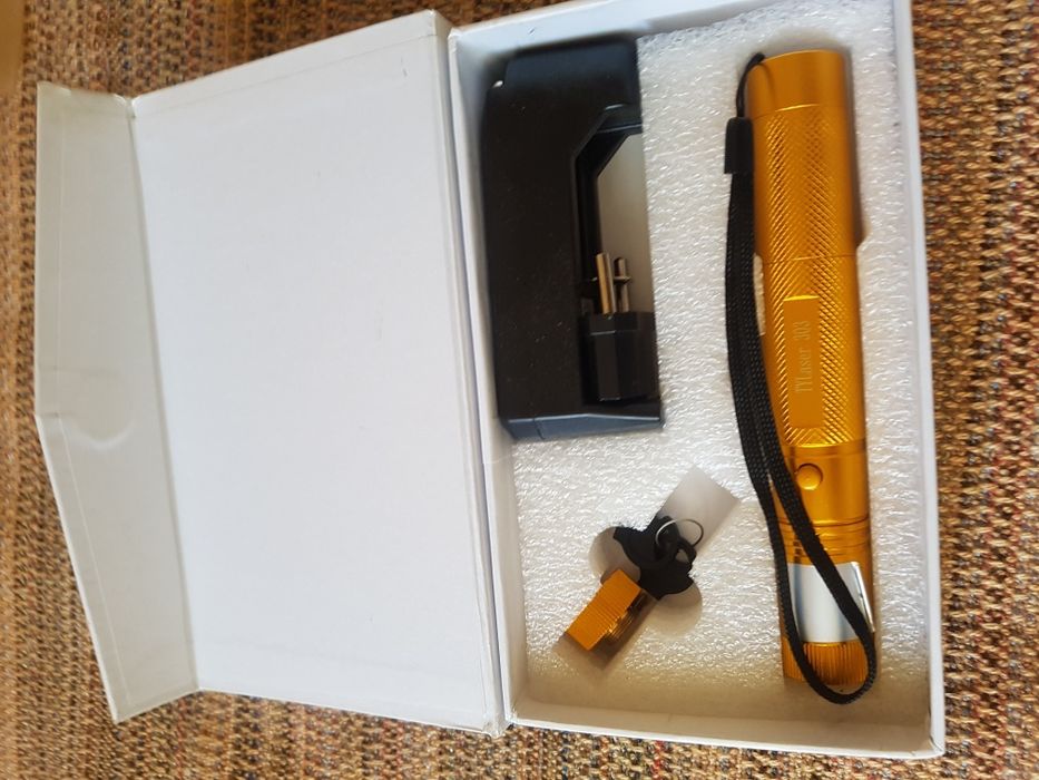 Супер мощен зелен лазер /40 лв до края на месеца