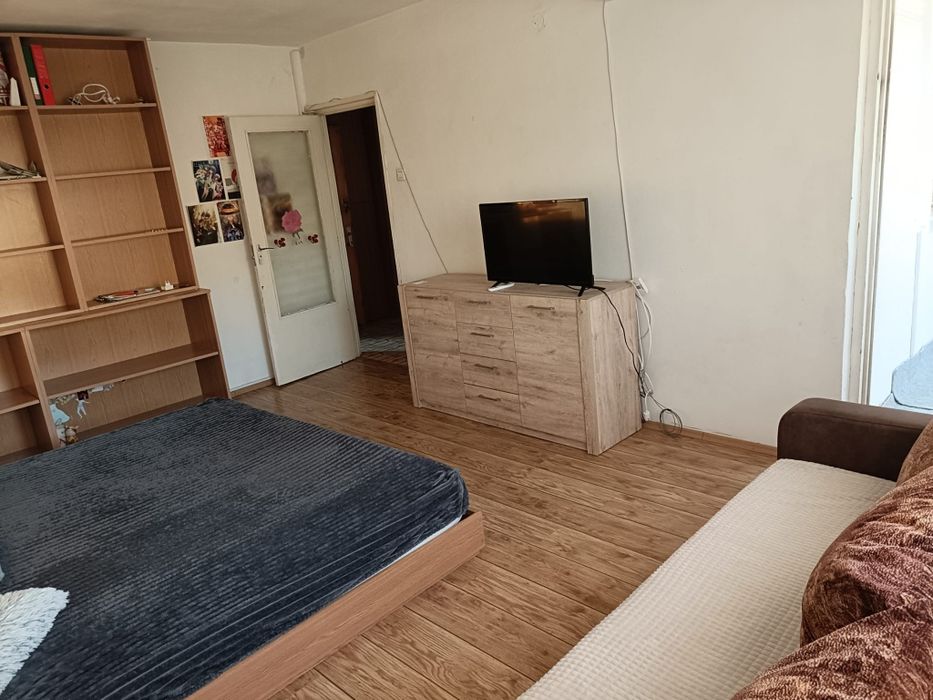 Apartament cu 2 camere de inchirat zona 300