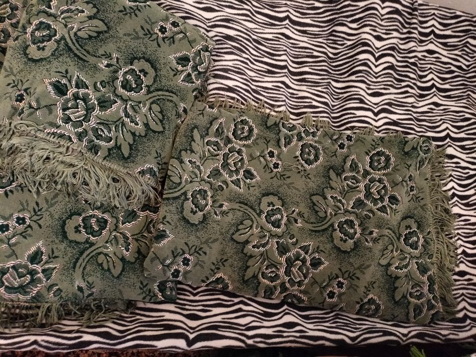 Диван Дейк велюровый