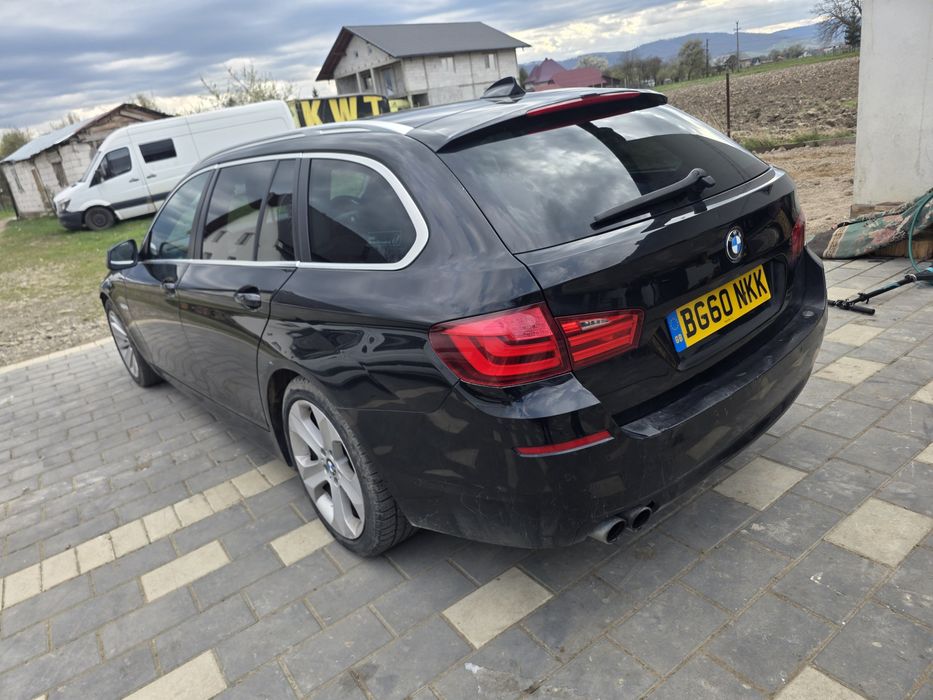 Bmw f11  culoare neagra