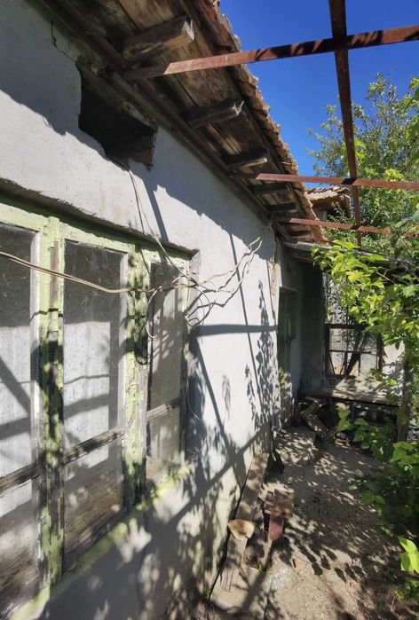 Продава се Четиристаен апартамент в с. Божурово, Област Добрич - 120 кв.м за 85 €/кв.м - Снимка #13