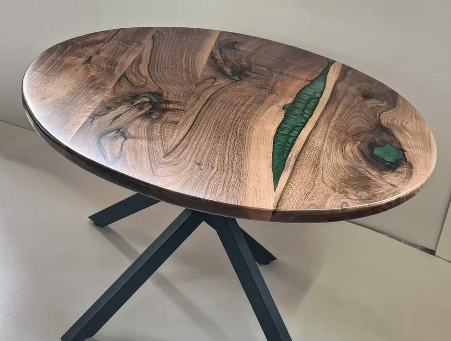 Помощни и холни масички с епоксидна смола