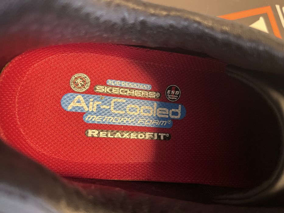 skechers air cooled relaxed fit memory foam