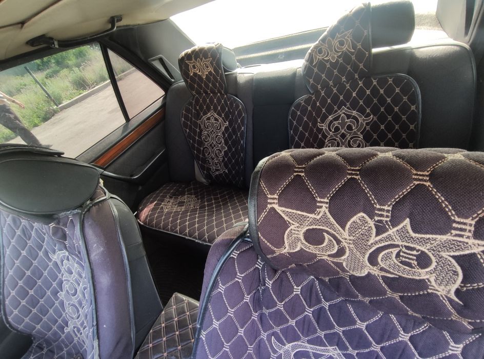 Mercedes-Benz w124 e230