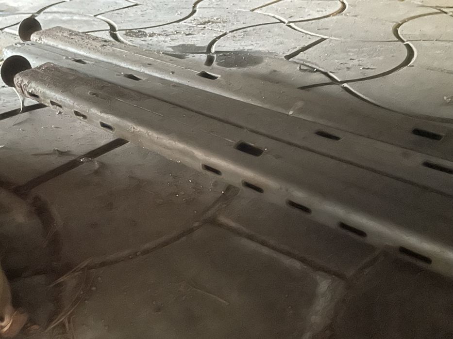 Продам стеллажи