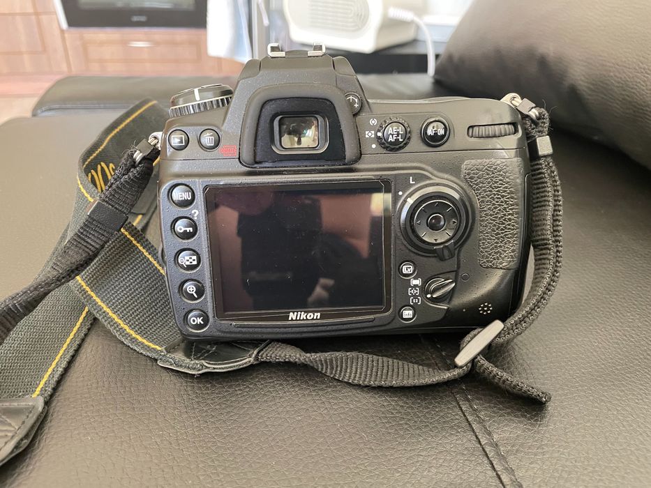 Фотоапарат Nikon D300S + обектив Nikon Nikkor 50mm 1.8 D