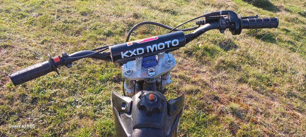 Urgent!Vând kxd 125cc în stare foarte bună de funcționare