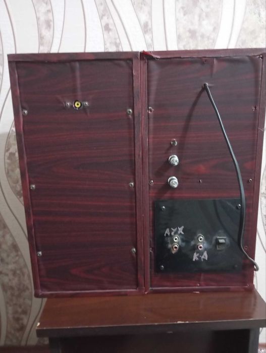 калонки Тавелл с уселком