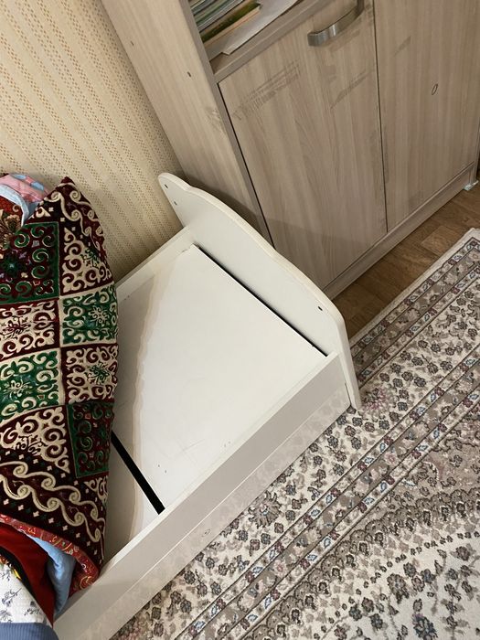 Детский кровать срочно продаю