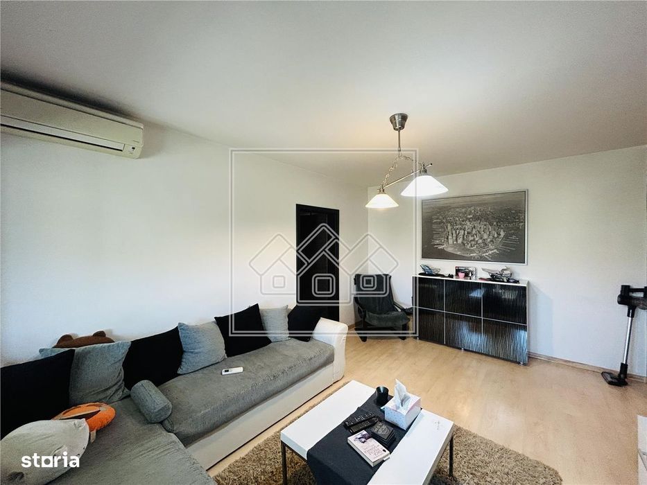 Ap modern, cu 2 camere, balcon - Zona Terezian