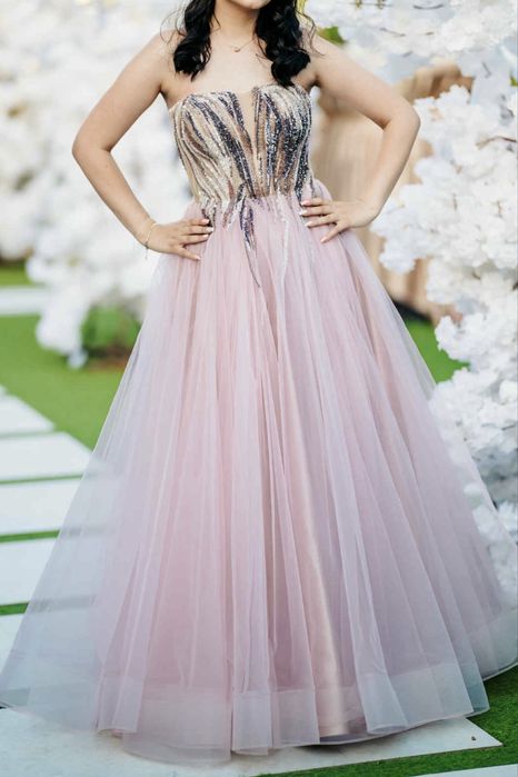 Официална бална рокля