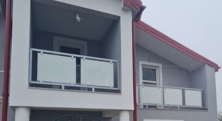 Panouri sticla securizata