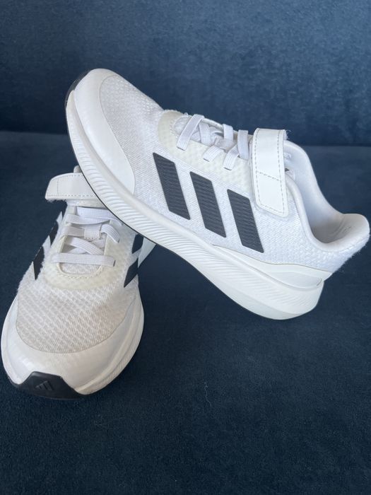 Adidas Foamcloud