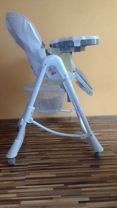 Столче за хранене с табличка