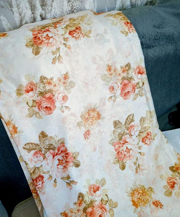 Срочно продам  шторы.