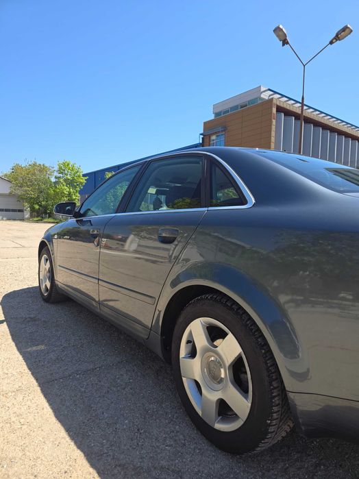 AUDI A4 2004 — imagine 28