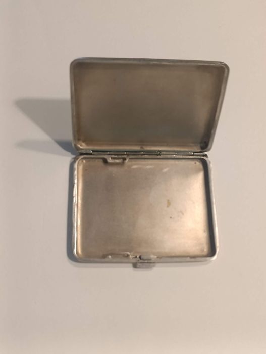 Сребърна табакера кутийка