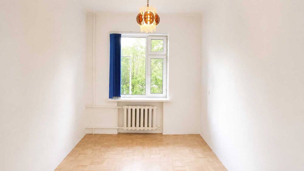 Продается 2 комнатная квартира, пр.Строителей
