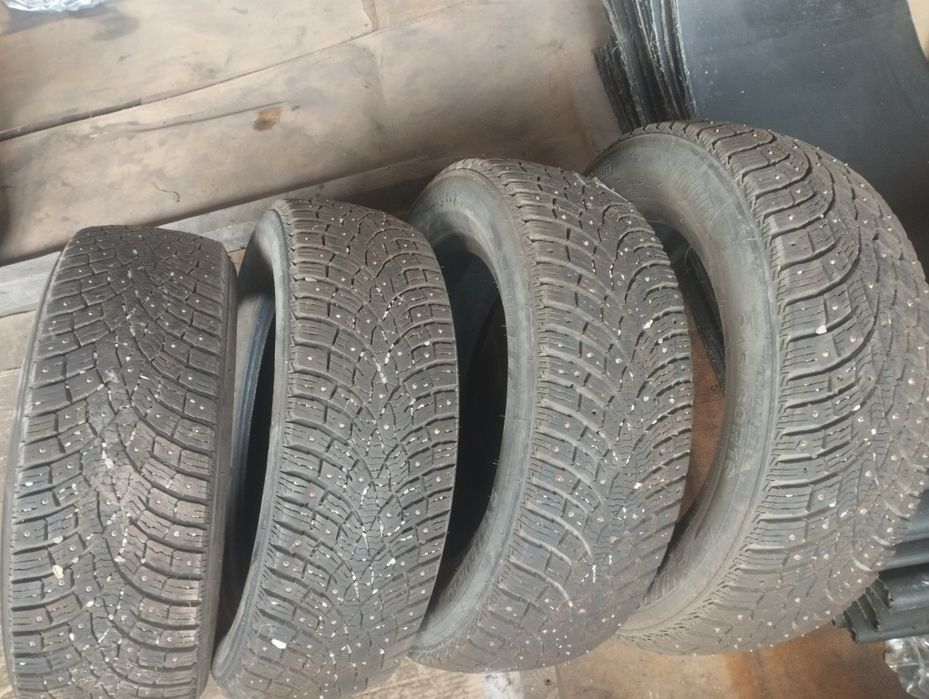 Зимние шины в отличном состояний