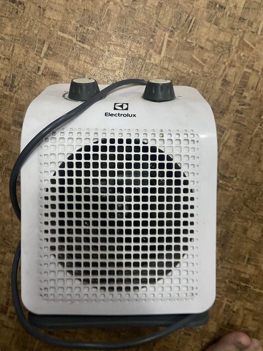 Тепловентилятор Electrolux