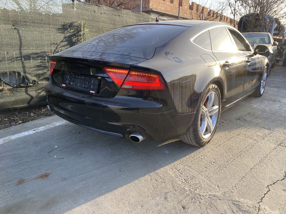 Stop stânga aripă Audi A7 2011