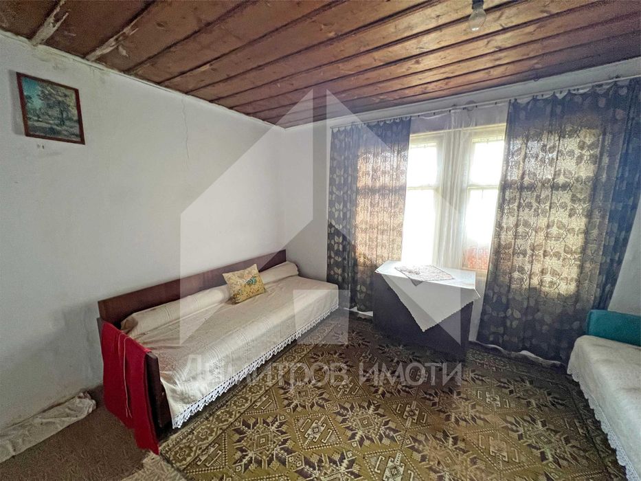 Продава се Къща в с. Мировци, Област Шумен - 100 кв.м за 87 €/кв.м - Снимка #19