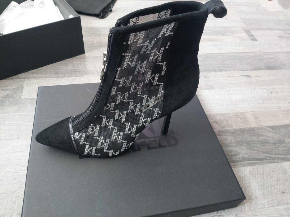 Дамски Обувки с висок ток Karl Lagerfeld-37 номер