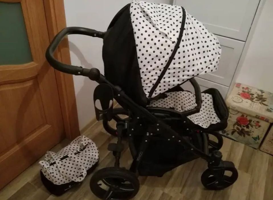 Cărucior Venicci Dots