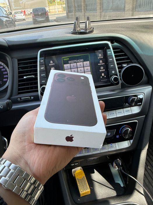 IPhone 18 pro 512 gb Burgundy Sim ok