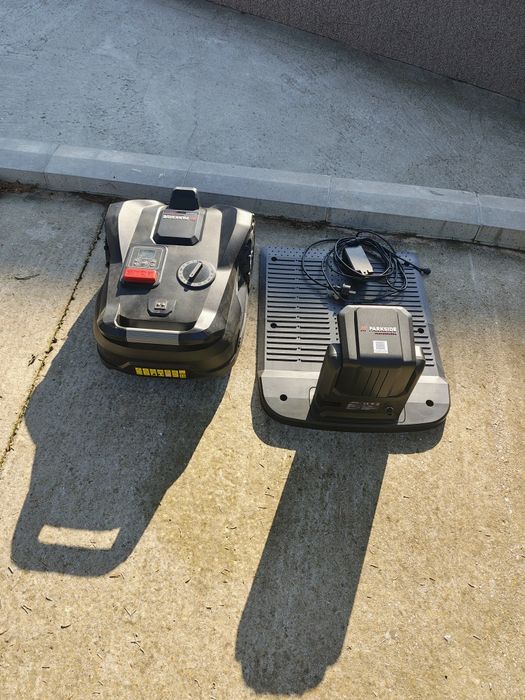Робот косачка Parkside Performance PPAMR 1250 A1 Smart & Free (без кабел)
