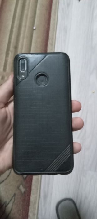 HUAWEI P smart 2019года