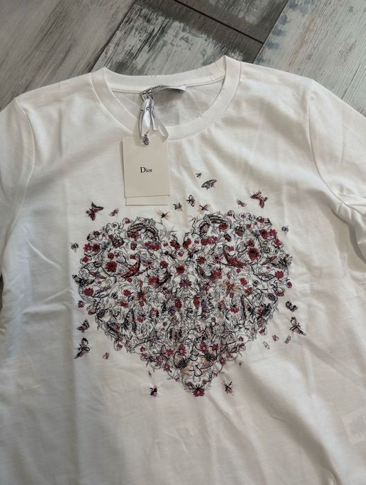 Дамска тениска нова