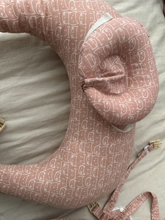 Подушка для кормления