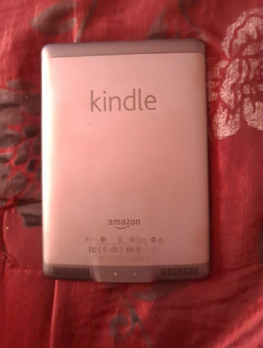 Carte electronică Kindle Touch