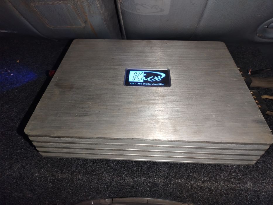 Продам Сабвуфер в машину