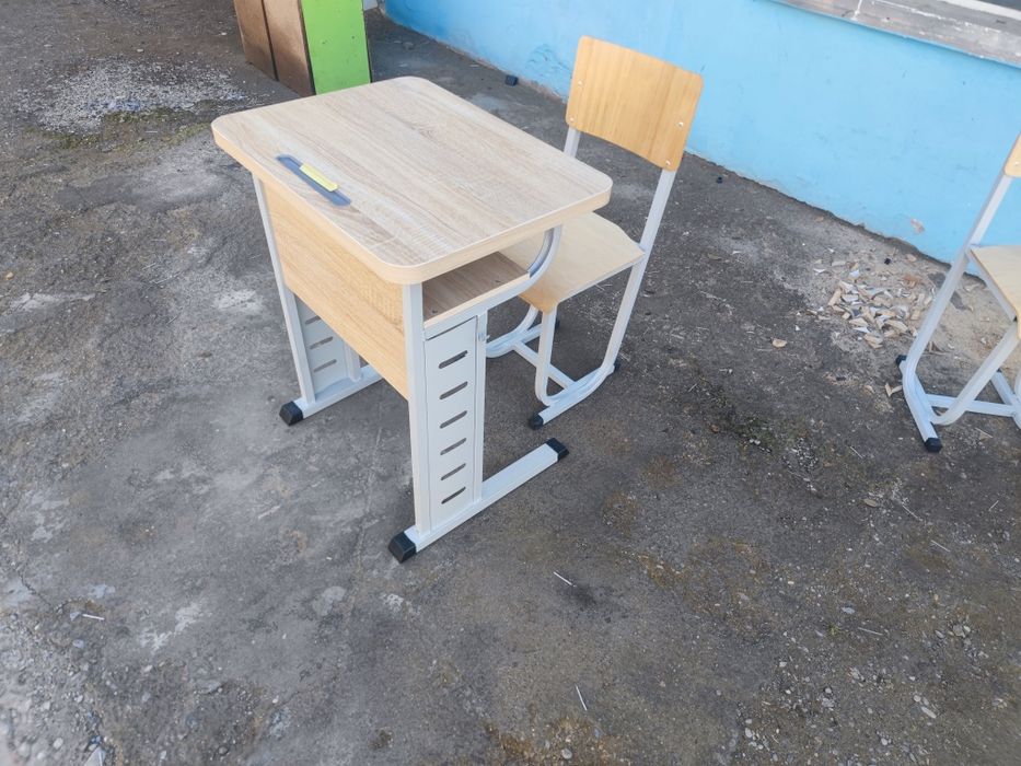 Мактаб партала стуллари. Школьные парты и стулья от производителя